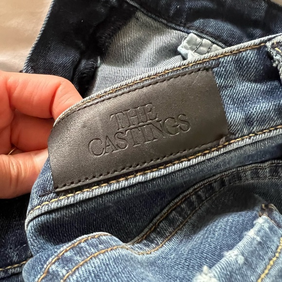 Aritzia The Casting Jeans ( Mid-rise Skinny) - Picture 5 of 5